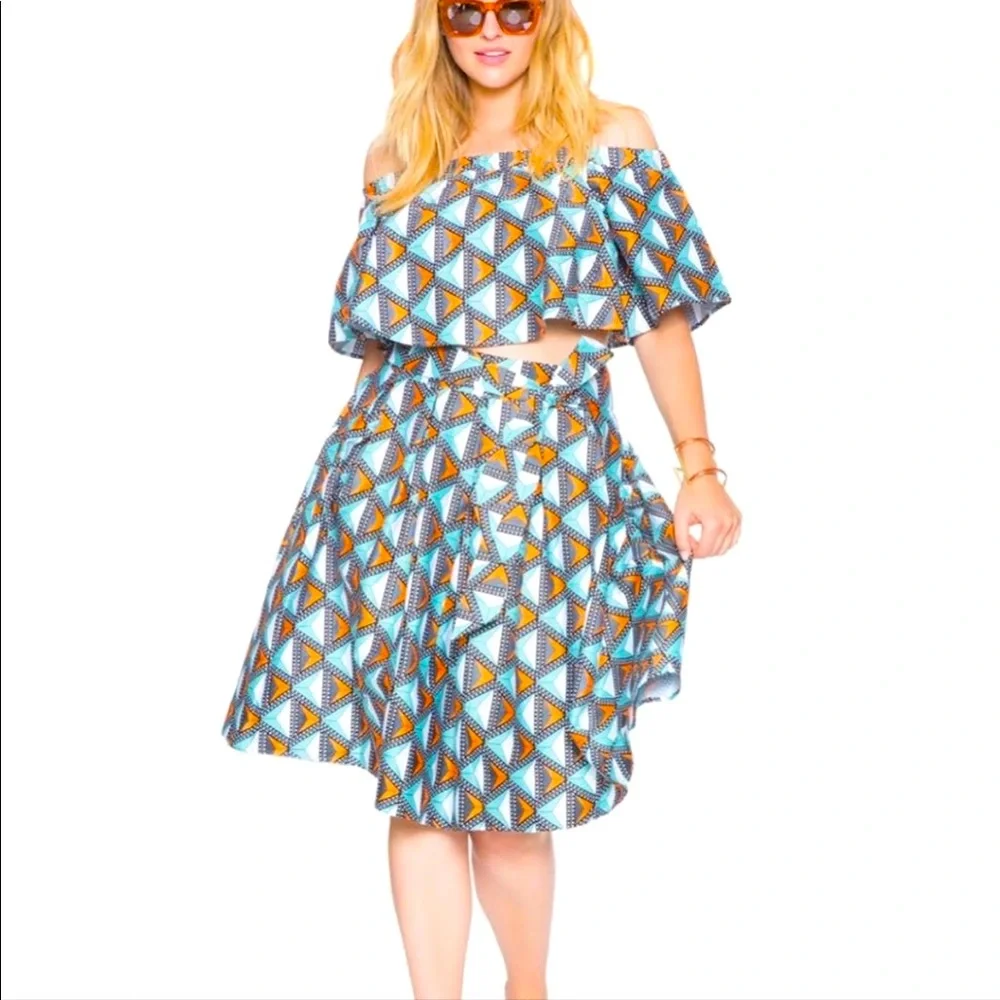 Eloquii Studio Printed Crop Multicolor Size 16 - Picture 2 of 11